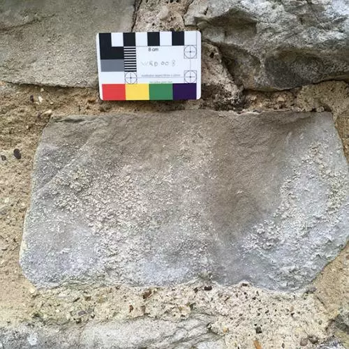 Blistering stone at the Wardrobe Tower