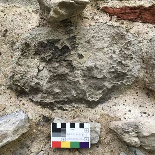 Flaking and spalling stone at the Wardrobe Tower, Tower of London